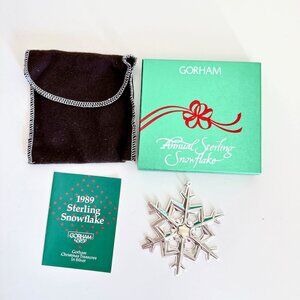 GORHAM ANNUAL STERLING SNOWFLAKE CHRISTMAS ORNAMENT 1989 WITH BOX